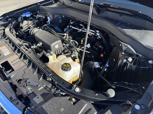 Used 2021 Ford Explorer XLT w/ Equipment Group 202A image 49