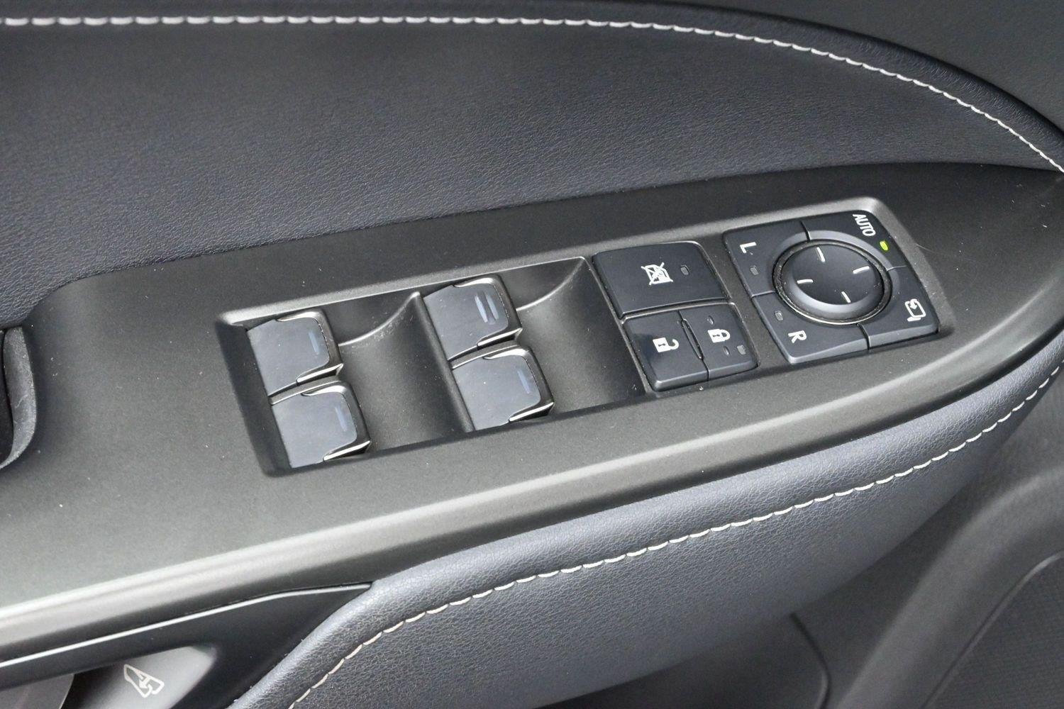 Used 2022 Lexus NX 250 FWD w/ Towing Package (2000 Lbs) image 12