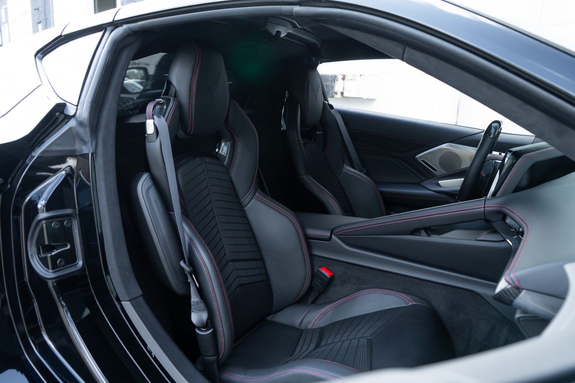 Used 2026 Chevrolet Corvette Z06 w/ Z07 Performance Package RWD image 29
