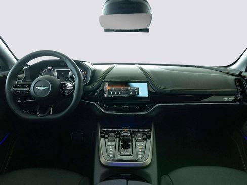 New 2026 Aston Martin DBX 707 image 29