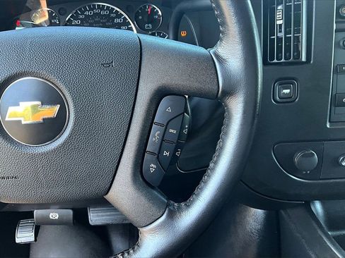 Certified 2022 Chevrolet Express 2500 w/ Driver Convenience Package image 10