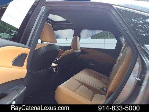 Certified 2023 Lexus RX 350 Premium w/ Accessory Package AWD/4WD image 17
