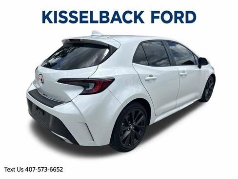 Used 2023 Toyota Corolla XSE FWD image 3