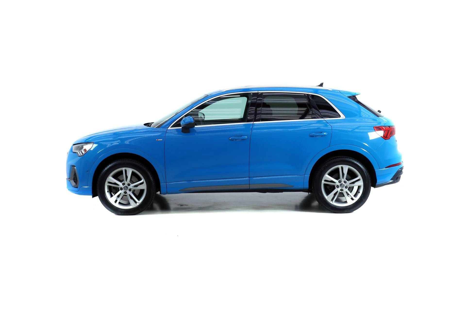 Used 2019 Audi Q3 2.0T Prestige AWD/4WD image 3