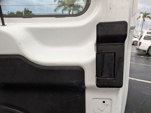 Used 2024 Ford Transit 250 Low Roof w/ Exterior Upgrade Package image 20