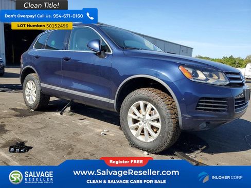 Used 2013 Volkswagen Touareg Sport image 5