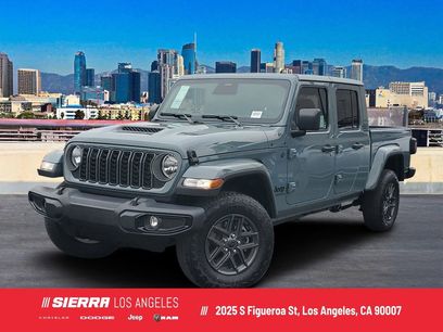 New 2026 Jeep Gladiator Sport