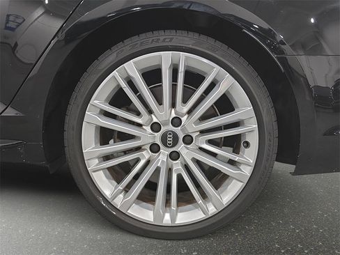 Used 2017 Audi A4 2.0T Prestige image 30