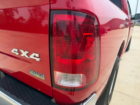 Used 2012 RAM 1500 Classic SLT AWD/4WD image 57