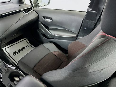 Used 2024 Toyota Corolla SE image 22