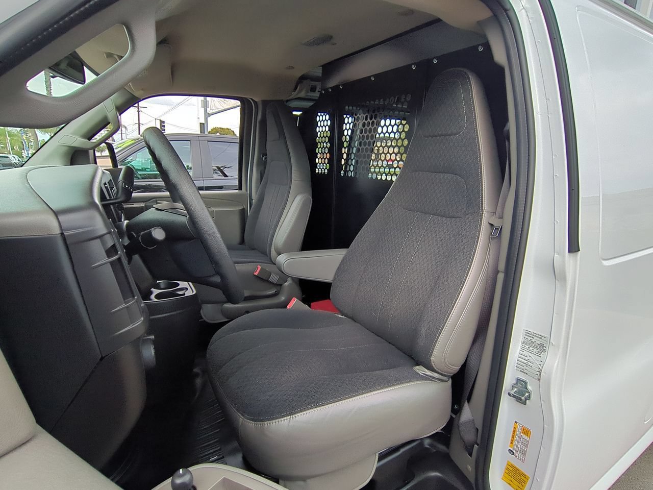 Used 2025 Chevrolet Express 2500 w/ Driver Convenience Package RWD image 17
