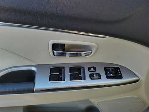 Used 2019 Mitsubishi Outlander Sport ES image 19