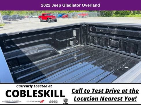 Used 2022 Jeep Gladiator Overland w/ Popular Equipment Package AWD/4WD image 12