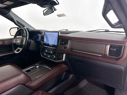 Used 2022 Ford Expedition Max Limited image 38