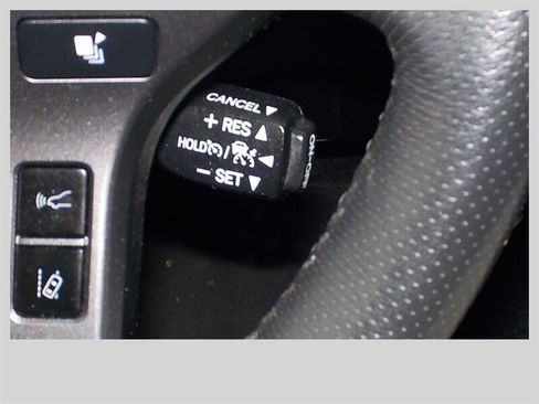 Used 2019 Toyota Tacoma TRD Off-Road image 25