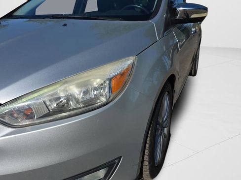 Used 2016 Ford Focus Titanium FWD image 26