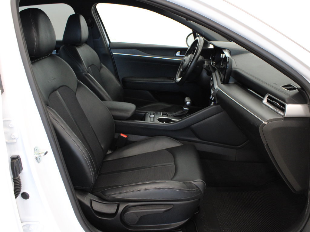 Used 2023 Kia K5 GT-Line FWD image 13