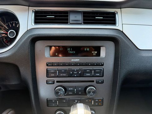 Used 2014 Ford Mustang Premium RWD image 23