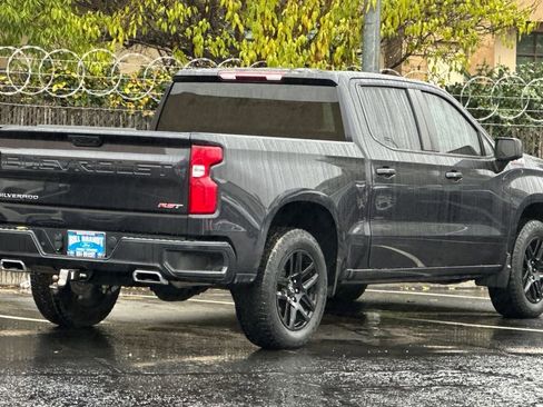 Used 2022 Chevrolet Silverado 1500 RST w/ Z71 Off-Road Package image 3