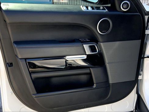 Used 2019 Land Rover Range Rover Sport Autobiography image 24