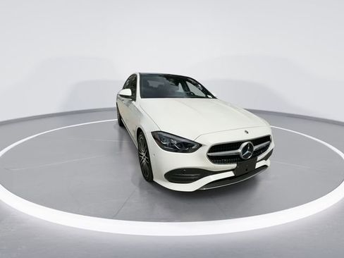 Used 2024 Mercedes-Benz C 300 Sedan image 2