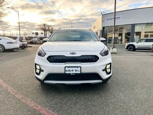 Used 2020 Kia Niro LXS image 27