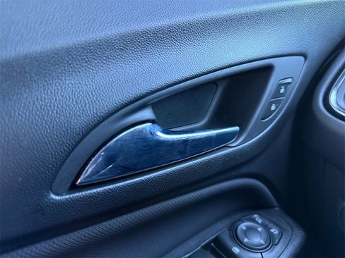 Certified 2022 Chevrolet Equinox RS image 23