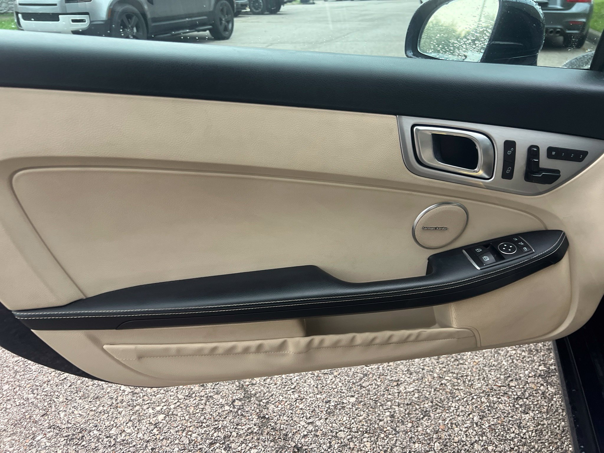 Used 2013 Mercedes-Benz SLK 250 image 10