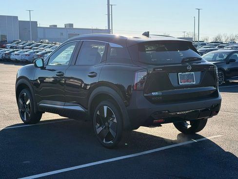 New 2026 Nissan Kicks SR image 6