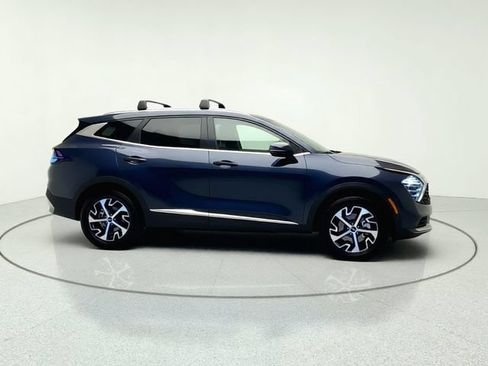 Certified 2024 Kia Sportage EX AWD/4WD image 7