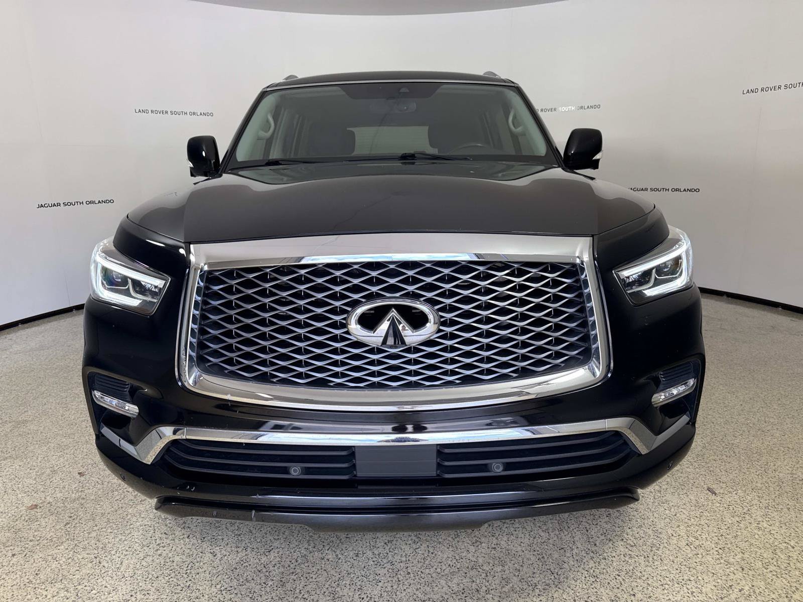 Used 2018 INFINITI QX80 2WD w/ Driver Assistance Package image 8