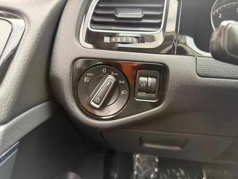 Used 2015 Volkswagen Golf TDI SEL FWD image 33