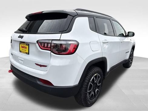 New 2026 Jeep Compass Trailhawk image 7
