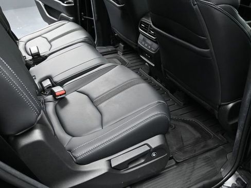 Certified 2025 Honda Pilot EX-L image 20