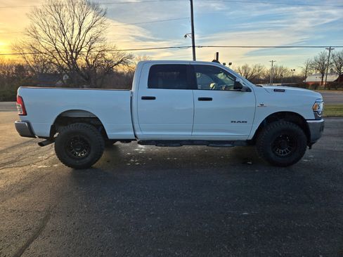 Used 2022 RAM 2500 Big Horn w/ Off Road Package image 5