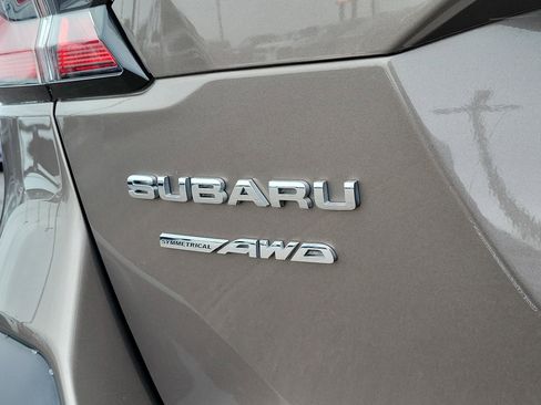 Used 2023 Subaru Outback Limited image 6