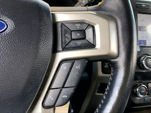 Used 2021 Ford F250 Lariat w/ Lariat Value Package AWD/4WD image 24