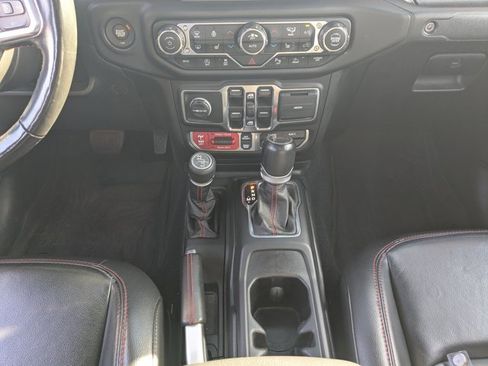 Used 2020 Jeep Gladiator Rubicon image 21