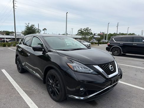 Used 2022 Nissan Murano SL w/ SL Moonroof Package AWD/4WD image 3