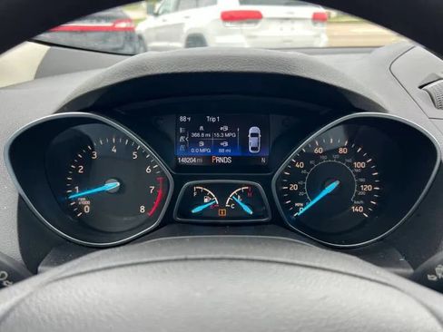 Used 2017 Ford Escape S image 22