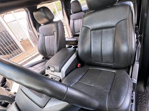 Used 2014 Ford F150 FX4 w/ Equipment Group 402A Luxury AWD/4WD image 17