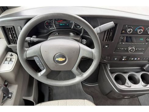 Used 2024 Chevrolet Express 3500 LT w/ LT Preferred Equipment Group RWD image 14