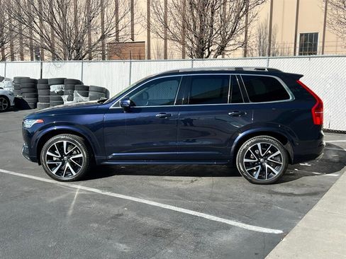 Used 2019 Volvo XC90 T6 Momentum w/ Advanced Package image 4