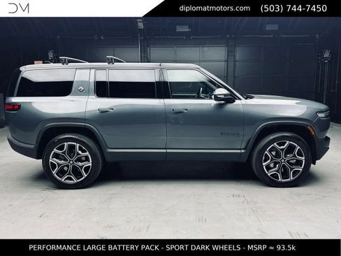 Used 2025 Rivian R1S Adventure AWD/4WD image 7