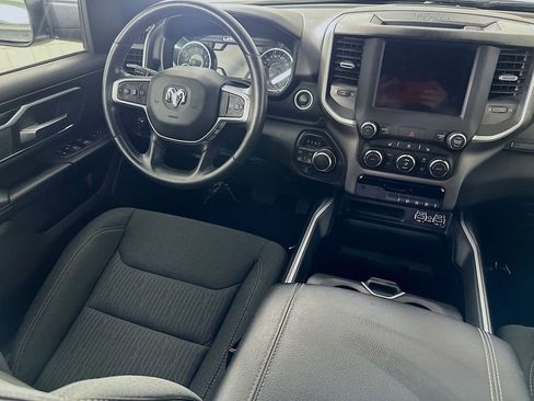 Used 2022 RAM 1500 Big Horn AWD/4WD image 16