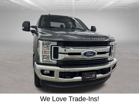 Used 2019 Ford F250 XLT w/ XLT Value Package AWD/4WD image 3