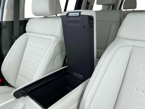 New 2025 Hyundai Santa Fe Calligraphy image 18