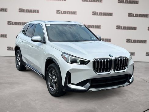 Used 2023 BMW X1 xDrive28i w/ Convenience Package AWD/4WD image 7
