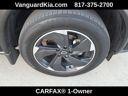 Used 2024 Nissan Rogue SV image 37