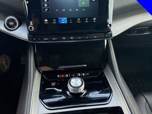 Used 2023 Jeep Wagoneer Series II image 23